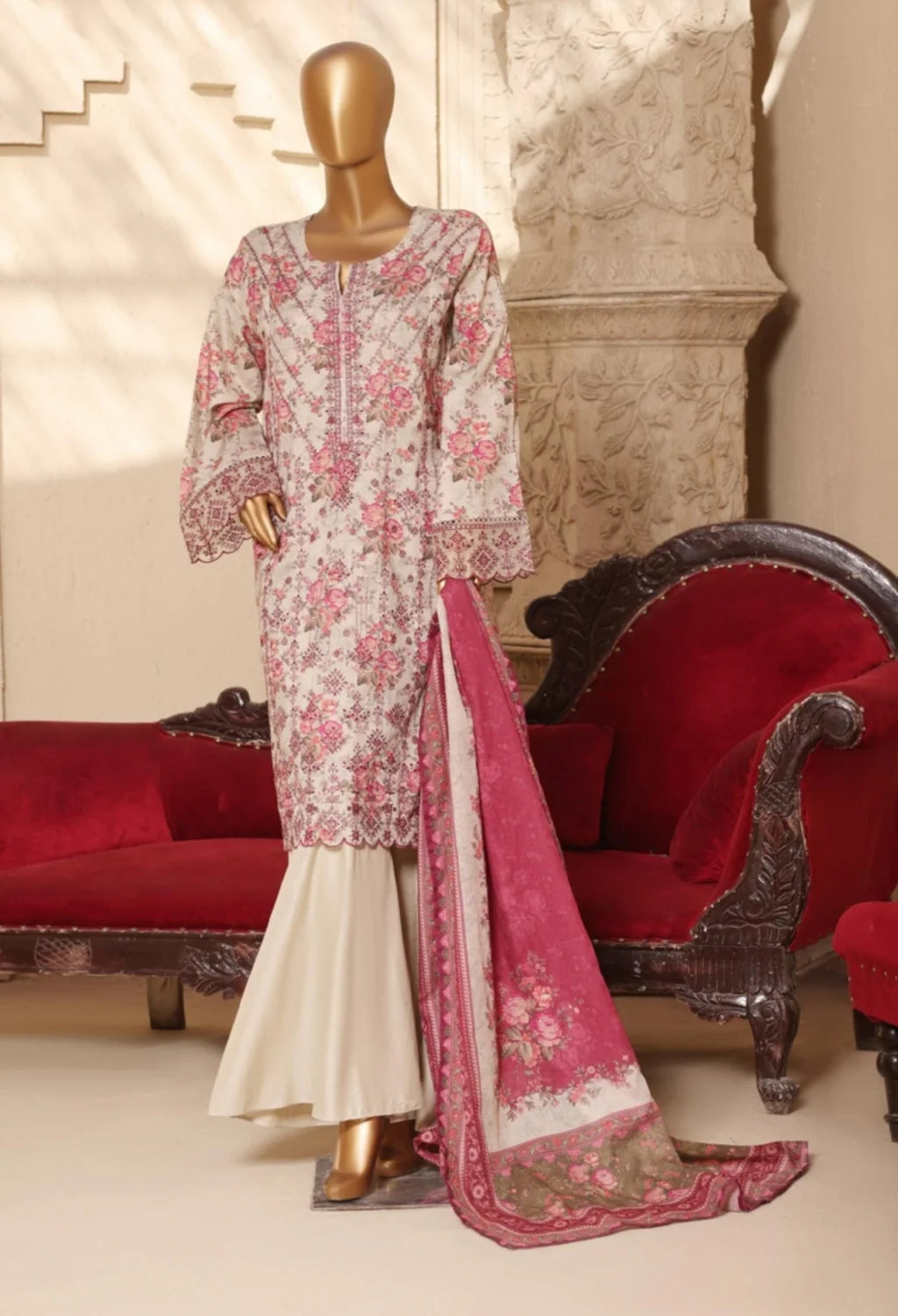 EMBROIDERED PRET WITH BELL BOTTOM TROUSER